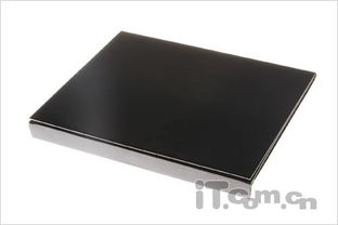 简约而不简单 罗技新款纯黑外观笔记本外设曝光